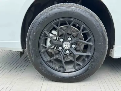 吉利汽车 帝豪新能源 2022款 EV Pro 网约版 磷酸铁锂 thumbnail 16