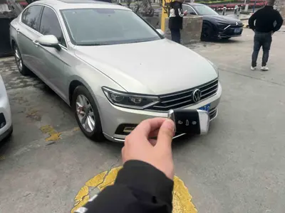 Volkswagen 迈腾 2023款 200万辆纪念版 280TSI DSG舒适型