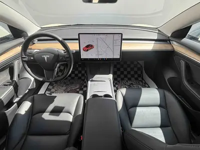 特斯拉 Model 3 2021款 标准续航后驱升级版 3D6 thumbnail 8