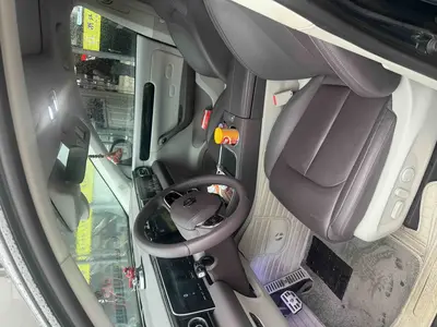 零跑汽车 零跑C11 2023款 增程 180舒享版 thumbnail 3