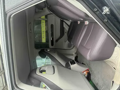 零跑汽车 零跑C11 2023款 增程 180舒享版 thumbnail 4