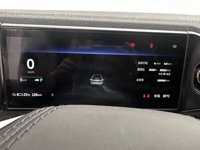 蔚来 ES8 2020款 580KM 六座版 thumbnail 9