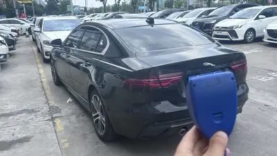 捷豹 XEL 2022款 2.0T 250PS R-DYNAMIC S进取运动版 thumbnail 9