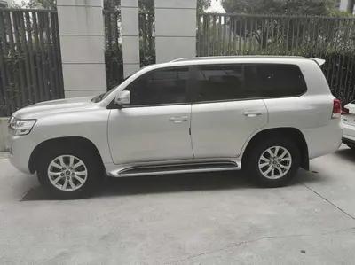 Toyota Land Cruiser 2019 4.0L EX-R () Land Cruiser Sunroof Middle East thumbnail 5