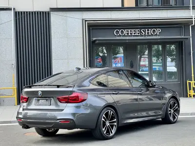 BMW 3系GT 2020 330i MSport Night thumbnail 8