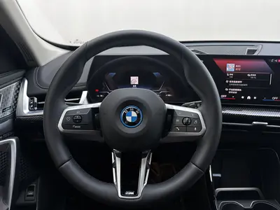 BMW iX1 2025 eDrive25L MM Sport thumbnail 8
