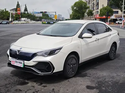 启辰 D60EV 2023款 PLUS 舒适版RJ型 thumbnail 1
