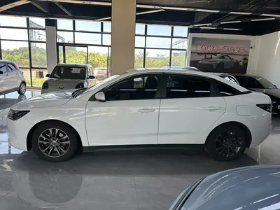 威马汽车 威马E5 2022款 Pro thumbnail 4