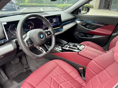 BMW 5 Series 2024 525Li MM Sport thumbnail 11