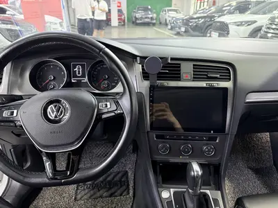 Volkswagen Golf 2016 230TSI Auto Luxury thumbnail 6