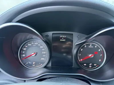 Mercedes-Benz C-Class 2017 C 200 L Sport thumbnail 5