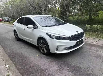 Kia K3 2017 1.6L Auto15AnniversarySpecialGLS thumbnail 4