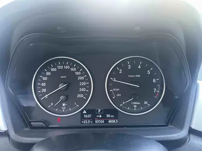 BMW X1 2018 sDrive20Li Leading thumbnail 5