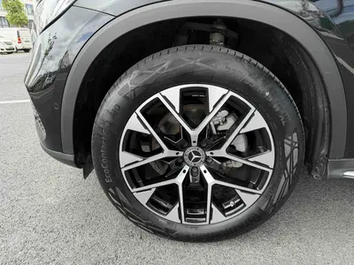 奔驰 GLC 2024款 级 GLC 260 L 4MATIC 动感型 5座 thumbnail 6