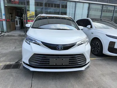 Toyota Sienna 2023 2.5LHybrid Ultimate thumbnail 1