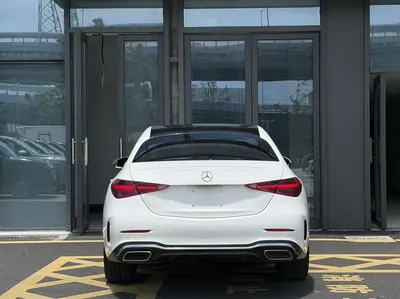 奔驰 C级 2024款 改款 C 260 L 运动版