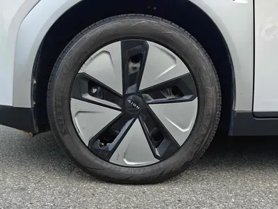 Aion Y 2024 Younger 49.75kWh thumbnail 16