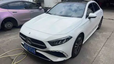 奔驰 A级 2023款 A 200 L 动感型 thumbnail 1