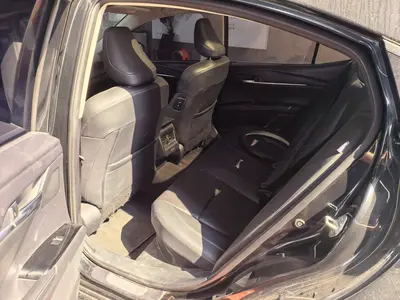 Toyota Camry 2024 Hybrid 2.0HG Premium thumbnail 8