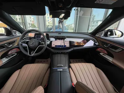 Mercedes-Benz E-Class 2025 E 300 L Luxury thumbnail 16