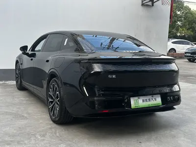 极氪 007 2025款 长续航后驱智驾版 100kWh thumbnail 15