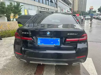 宝马 5系 2023款 530Li 领先型 M运动套装 thumbnail 8