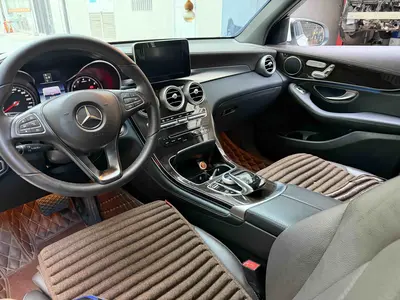奔驰 GLC 2016款 级 GLC 260 4MATIC 豪华型 thumbnail 5