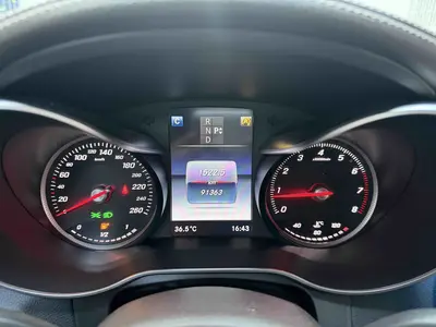 奔驰 GLC 2016款 级 GLC 260 4MATIC 豪华型 thumbnail 7