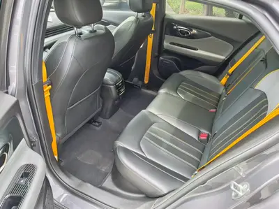 GAC Trumpchi 影豹 2021款 270T J15版