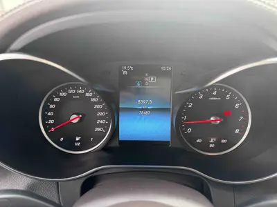 Mercedes-Benz GLC 2020 -Class GLC 260 L 4MATIC Sport thumbnail 5