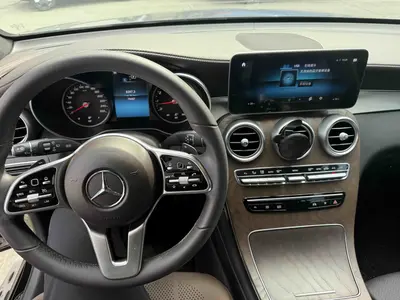 Mercedes-Benz GLC 2020 -Class GLC 260 L 4MATIC Sport thumbnail 6