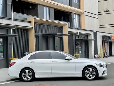 Mercedes-Benz C-Class 2019 Facelift C 260 L Sport thumbnail 9