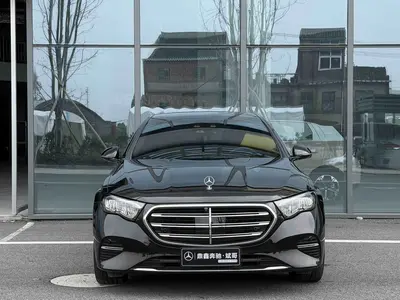 奔驰 E级 2024款 E 300 L 豪华型 thumbnail 2