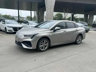 埃安 AION S 2022款 Aion S 炫 580 59.4kWh thumbnail 2