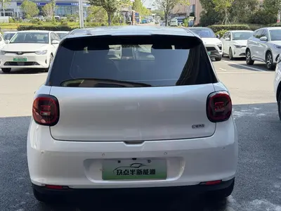 江淮钇为 钇为3 2024款 挚爱版 330km Air