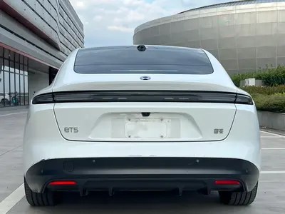 NIO ET5 2024 75kWh thumbnail 6