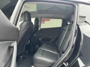 特斯拉 Model Y 2021款 标准续航后驱版 thumbnail 12