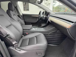 特斯拉 Model Y 2021款 标准续航后驱版 thumbnail 15