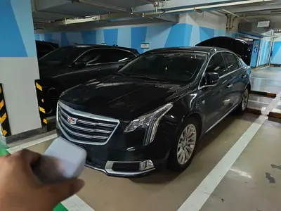凯迪拉克 XTS 2018款 28T 精英型 thumbnail 2