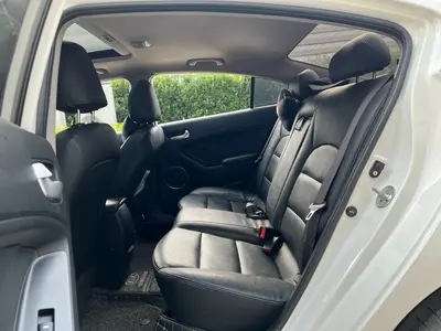 Kia K3 2015 1.6L AutoGLS thumbnail 5