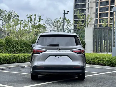 丰田 赛那SIENNA 2024款 2.5L混动 舒适版 thumbnail 7