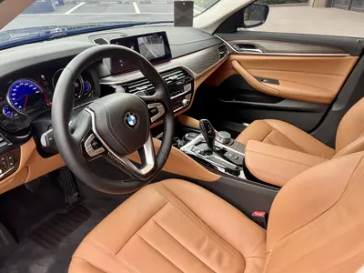 BMW 5 Series 2018 Facelift 530Li Leading Luxury Pack thumbnail 11