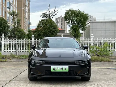 极氪 001 2021款 001 超长续航单电机 WE版 thumbnail 3