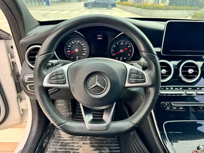 Mercedes-Benz C级 2018款 C 200 运动版