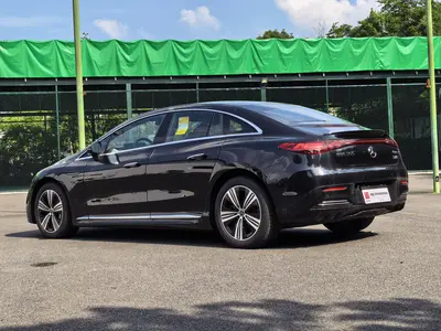 奔驰 EQE 2025款 500 4MATIC 先锋版