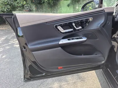 奔驰 EQE 2025款 500 4MATIC 先锋版 thumbnail 9