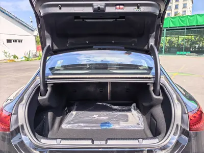 奔驰 EQE 2025款 500 4MATIC 先锋版 thumbnail 18