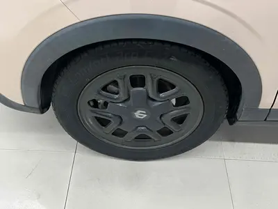 零跑汽车 零跑T03 2023款 403轻享版 thumbnail 3
