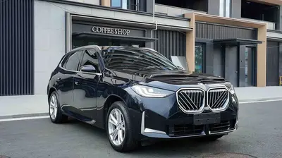 宝马 X3 2025款 25L xDrive 豪华套装 thumbnail 4