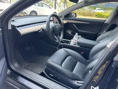 特斯拉 Model 3 2021款 标准续航后驱升级版 thumbnail 7